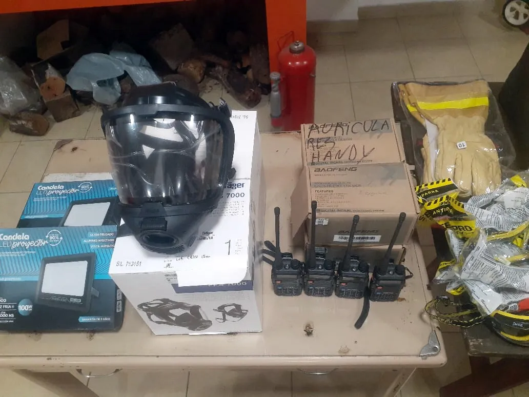 b9d3fb89-da89-4215-8440-87d220b7a5dc