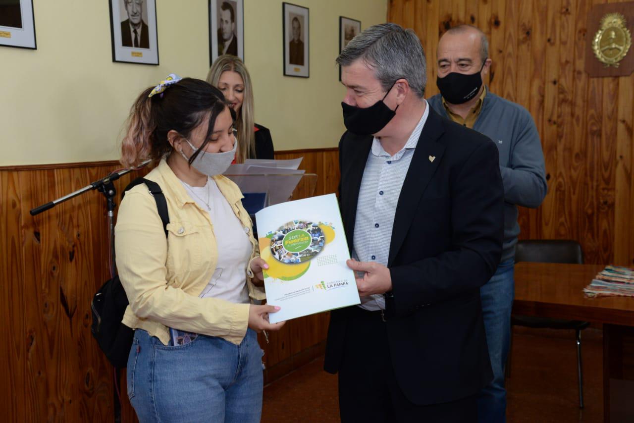 99412_img-20200922-wa0027