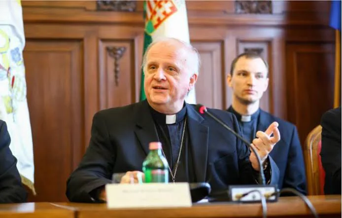 Michael Wallace Banach, un arzobispo estadounidense designado por el Papa León XIV.