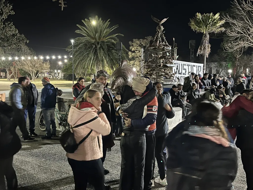 movilizacion tragedia 3 chicos correas 4 (FILEminimizer)