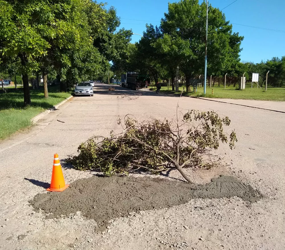 pozo tapado con cemento en Pico
