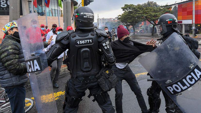 COLOMBIA 1
