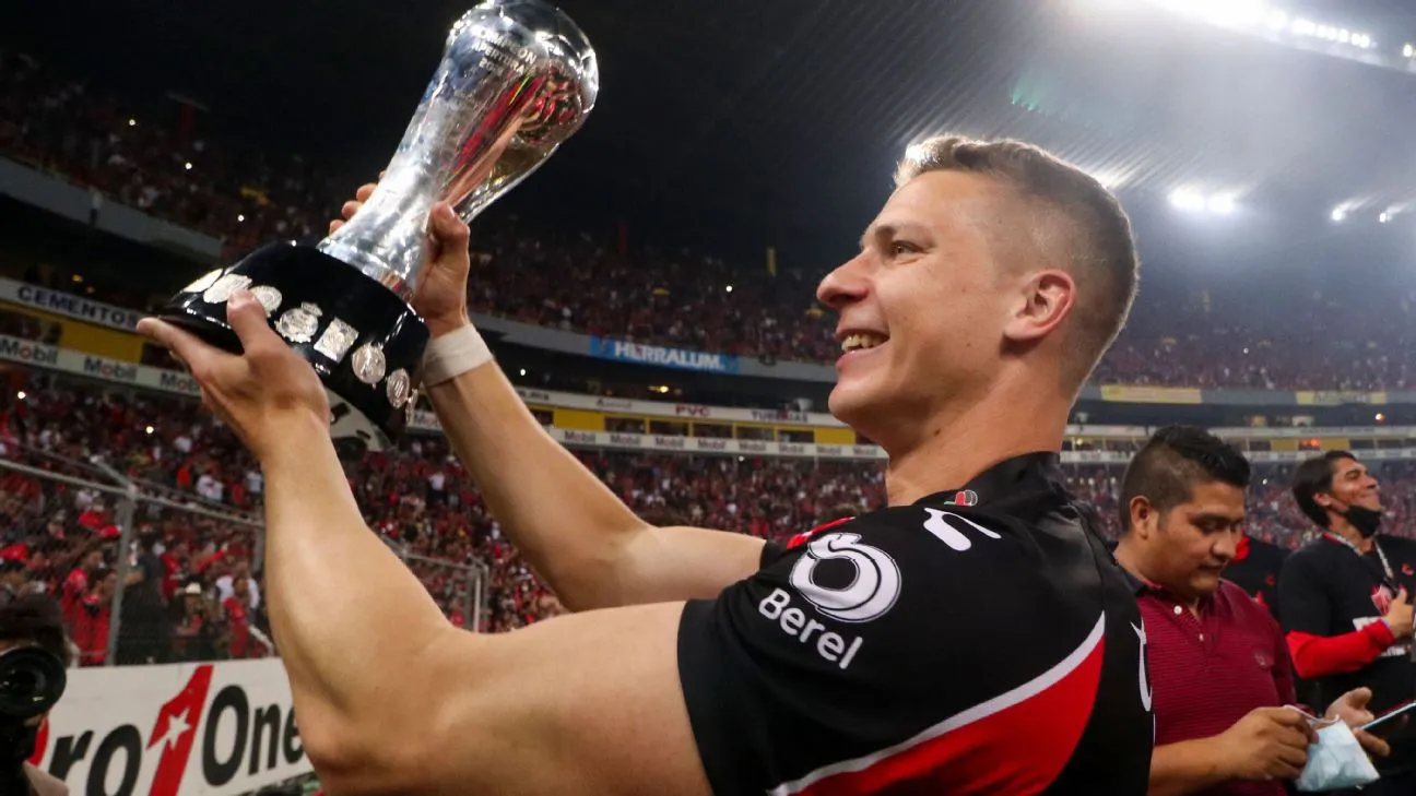 r950594_1296x729_16-9