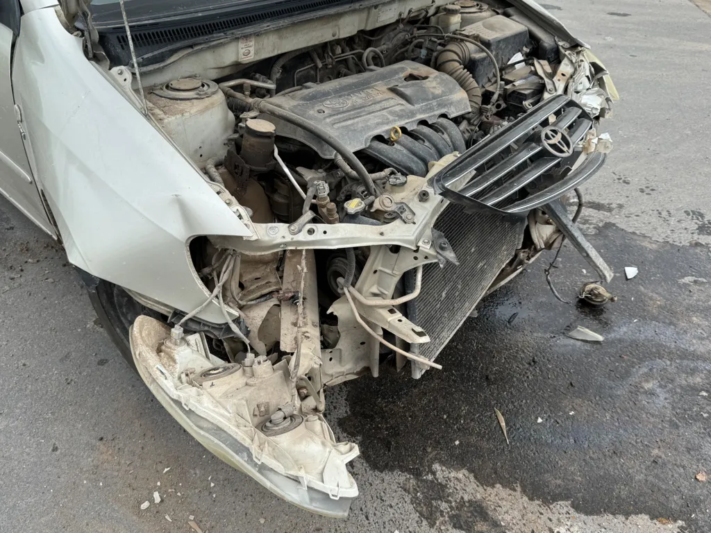 choque toyota moto realicó 8 a FILE