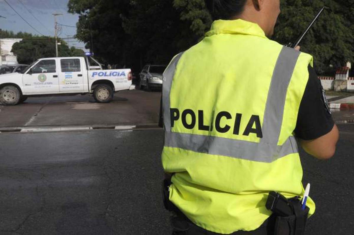 estaba-cazando-y-le-disparo-a-su-amigo-por-accidente