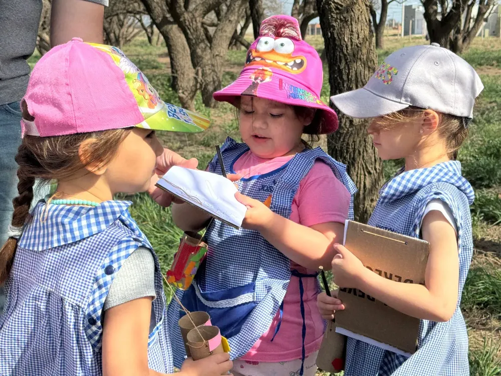 a94b427f-615e-42d0-a549-65a6a66792a1