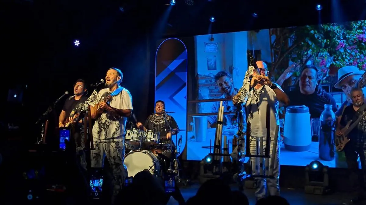 69b952fc-989c-48ee-b681-7823b04041e3