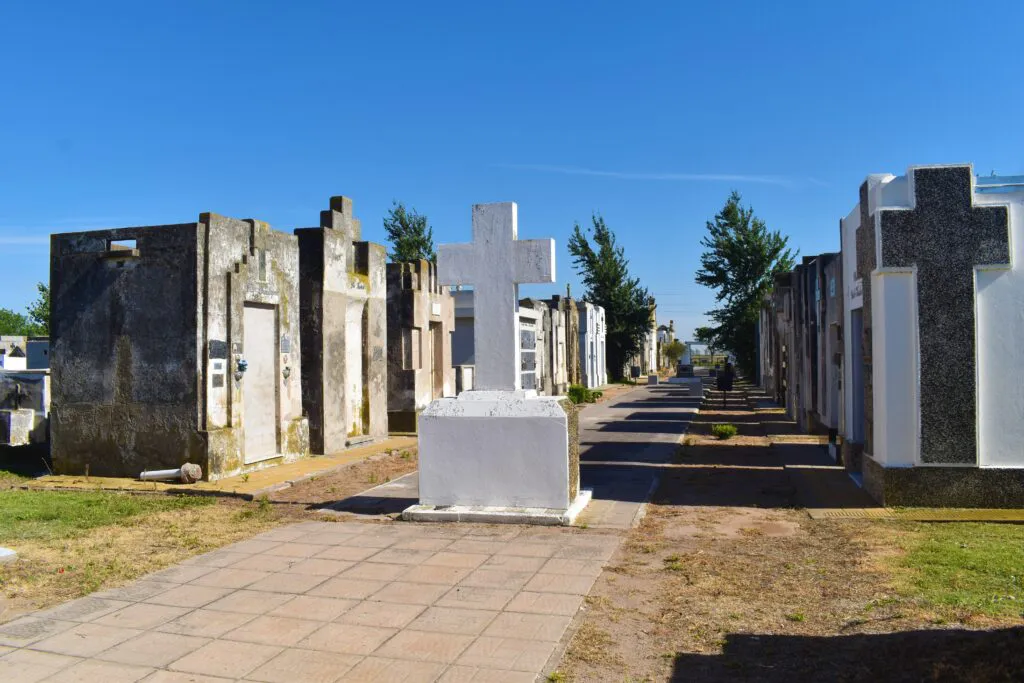 Cementerio 3