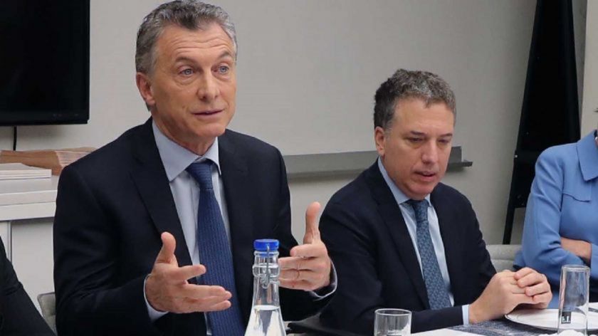mauricio-macri-y-nicolas-dujovne-671344