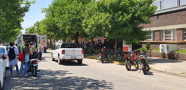 COLEGIO EVACUADO