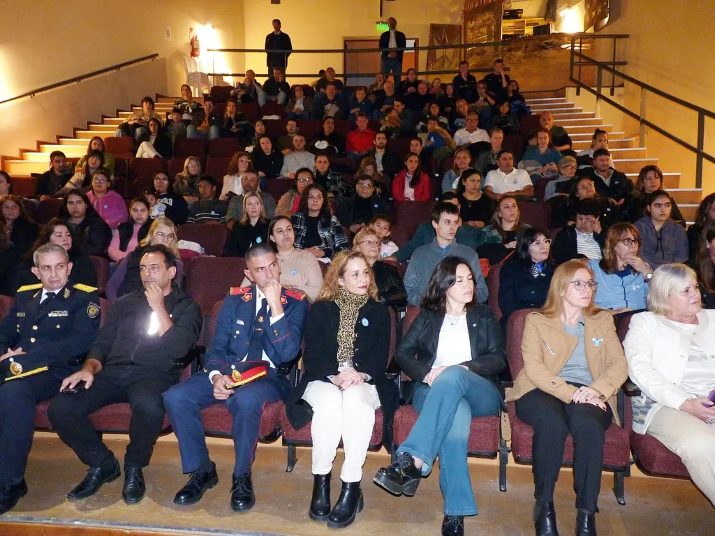 25 de mayo 2025 5 FILE