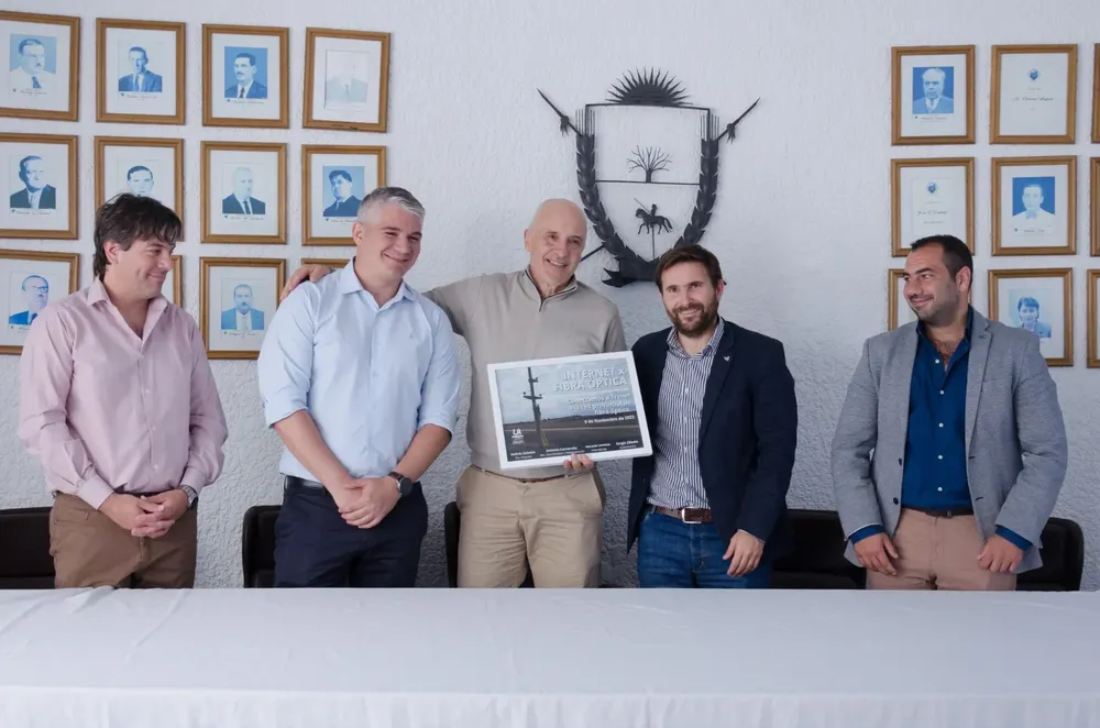 fibra óptica Trenel