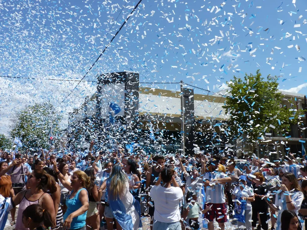 festejos argentina campeon mundial 18 (FILEminimizer)