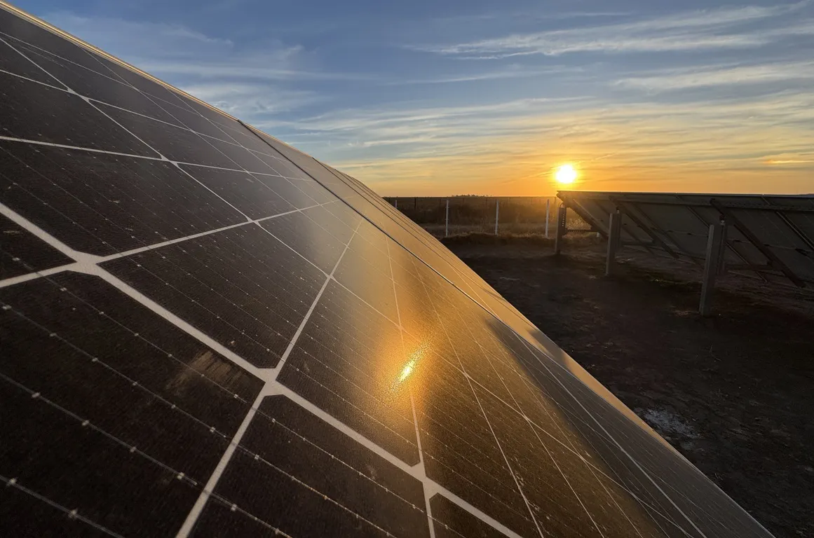 van praet paneles solares bombas 7 FILE