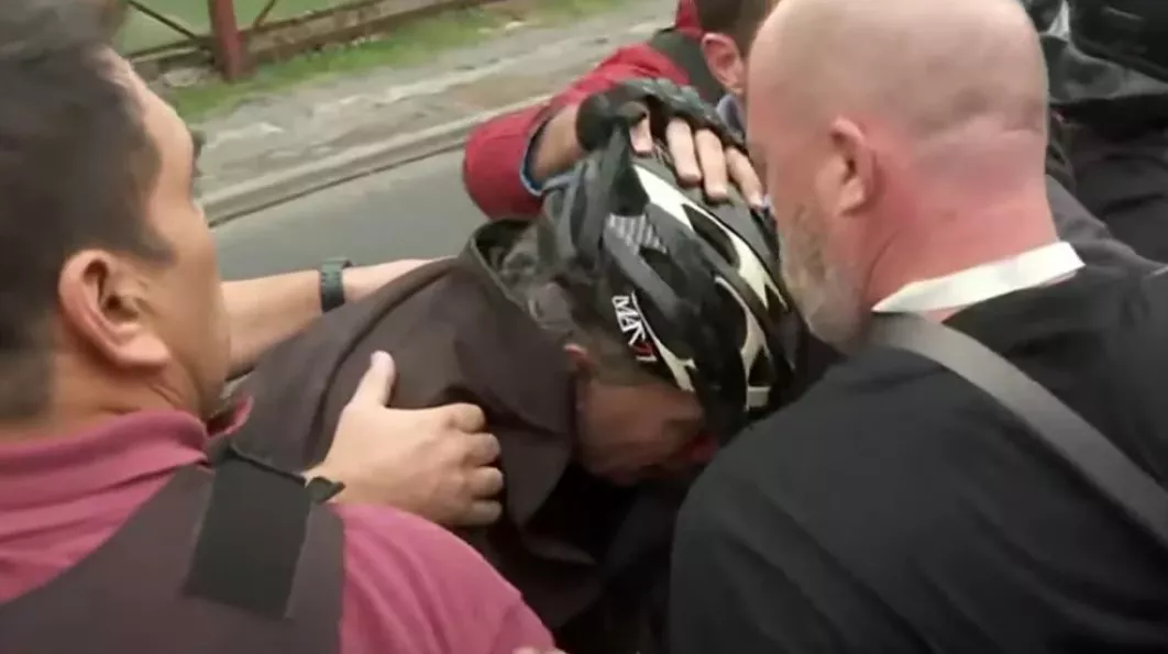 berni casco golpeado