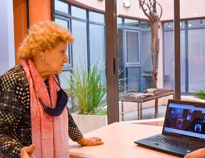 201288340_10221089691371670_5681701886777395807_n