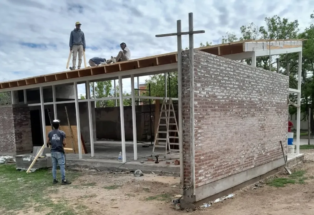 439968_211024_whatsapp-image-2023-12-15-at-18.11.34