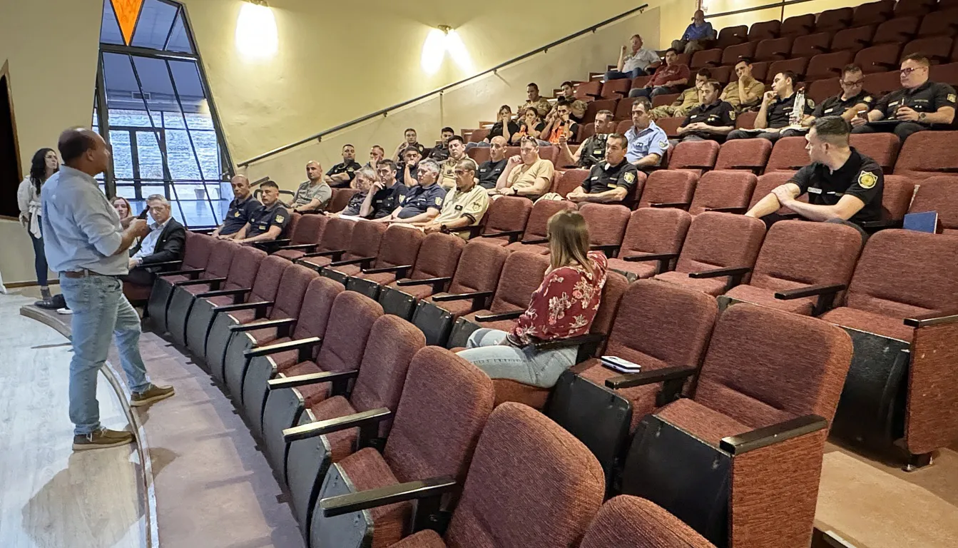 curso fitosanitarios policía 4 FILE