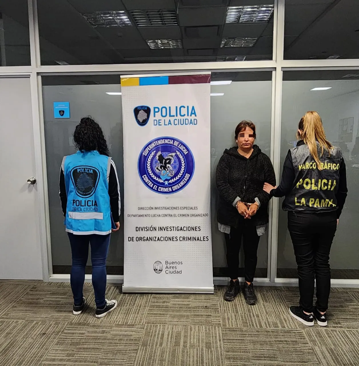 217677_0da8af44-9021-4c08-a3f7-c48cfd3e5956