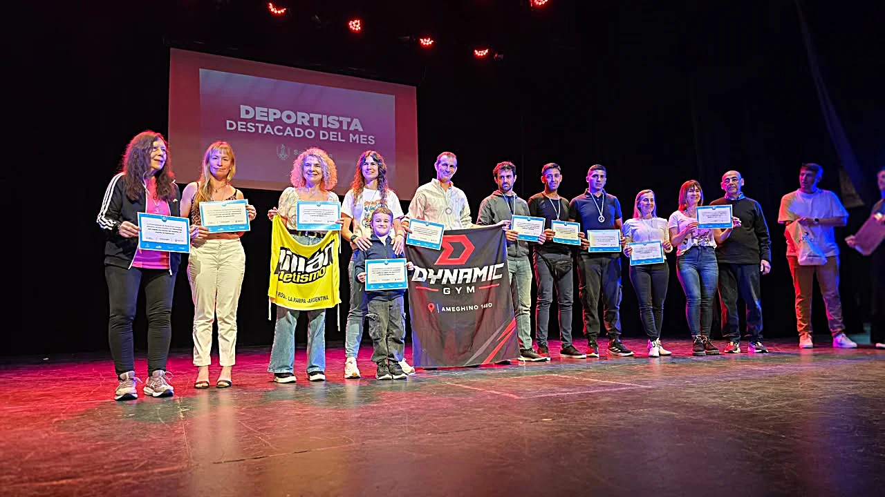 DEPORTISTAS DEL MES OCTUBRE