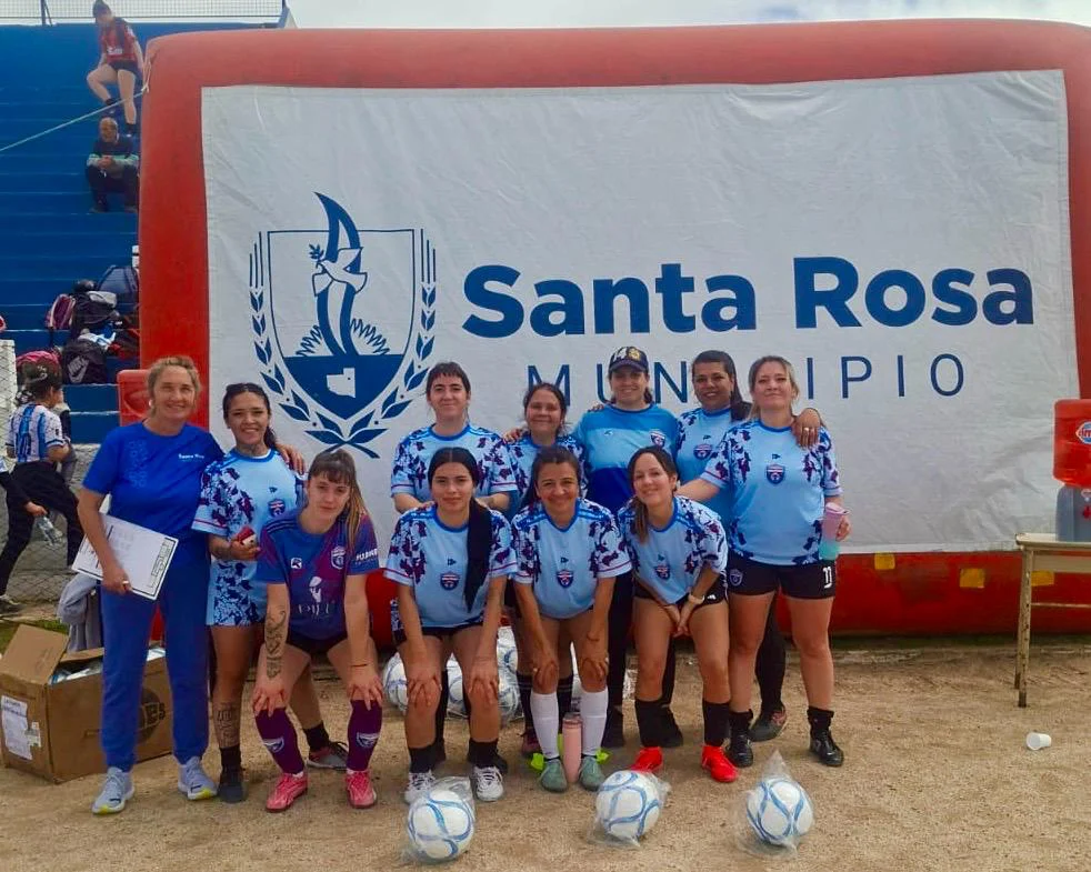 FUTBOL FEMENINO SANTA ROSA 2