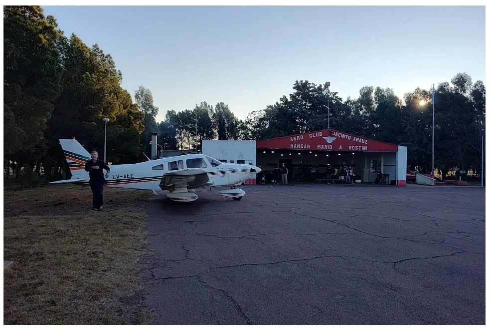 JACINTO ARAUZ AEROASADO 6