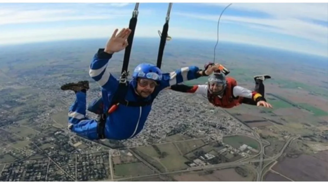 paracaidista muerto Lobos
