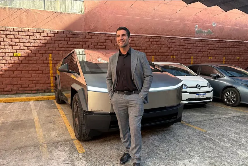 quintar y su tesla