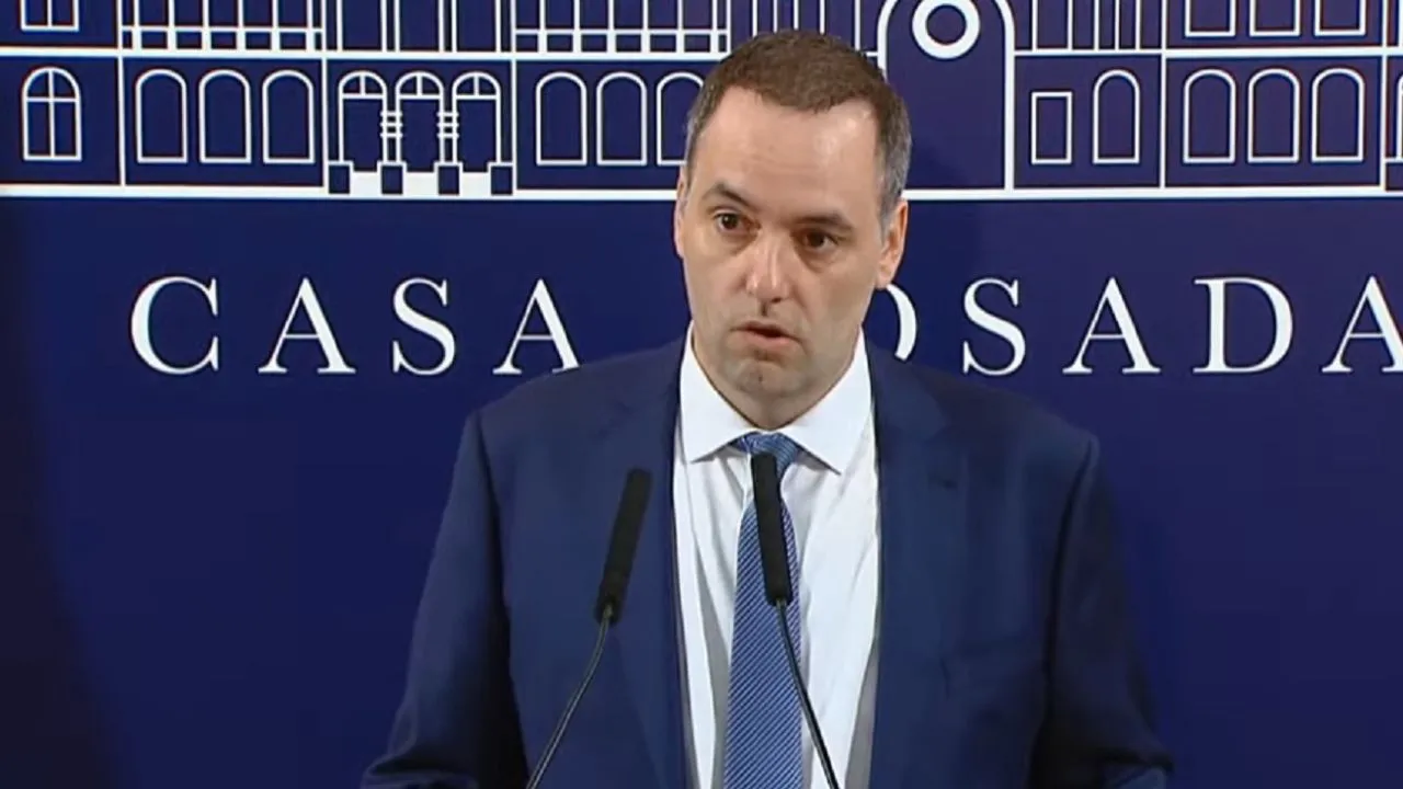 manuel-adorni-1716853