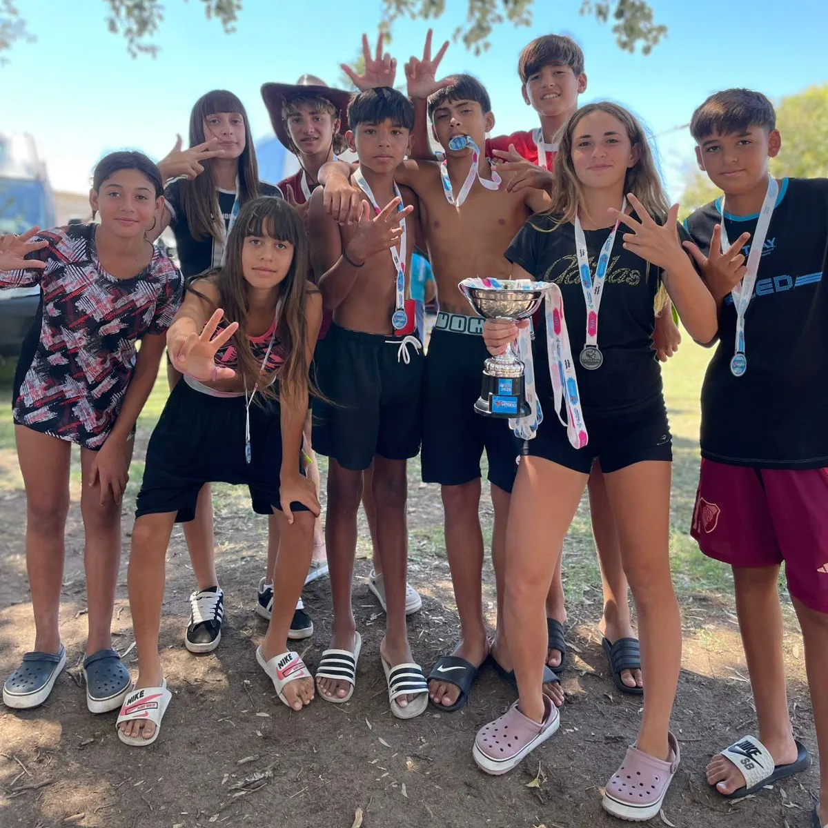 b77bee04-0dc9-4f0a-9c60-835edef5d3ed