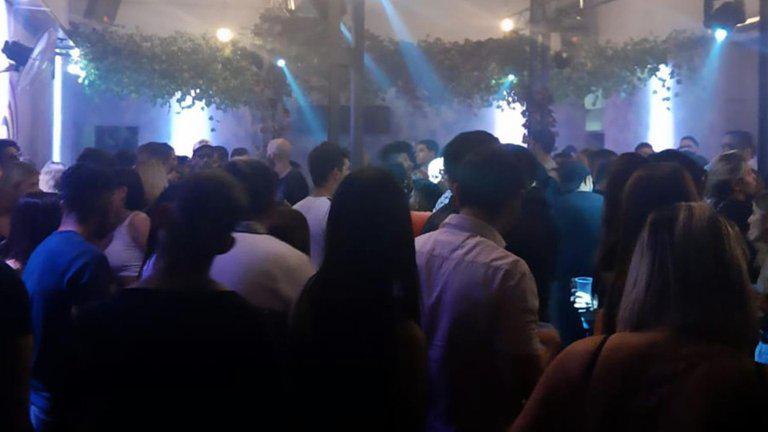 fiestas clandestinas