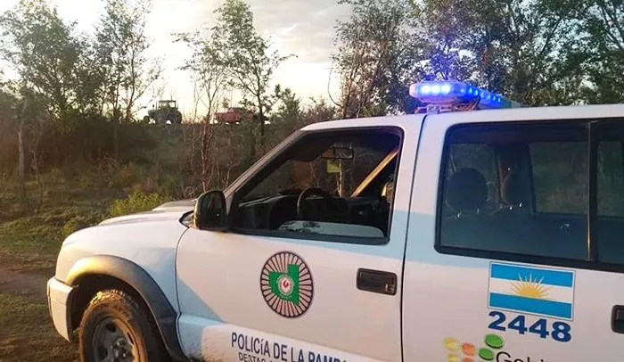 policia_patrullero_camino_vecinal_25febrero2020