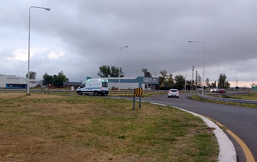 caida motociclista rotonda 7 FILE