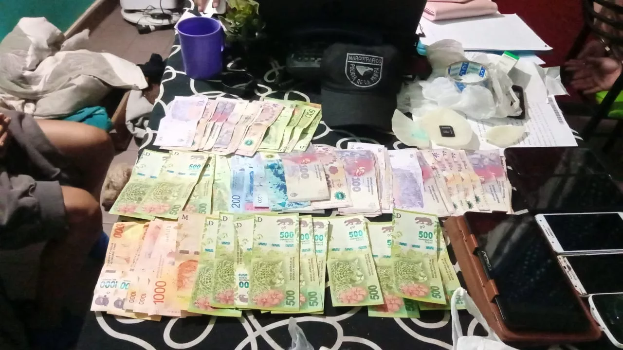 122440_whatsapp-image-2022-01-28-at-20.23.59--1-