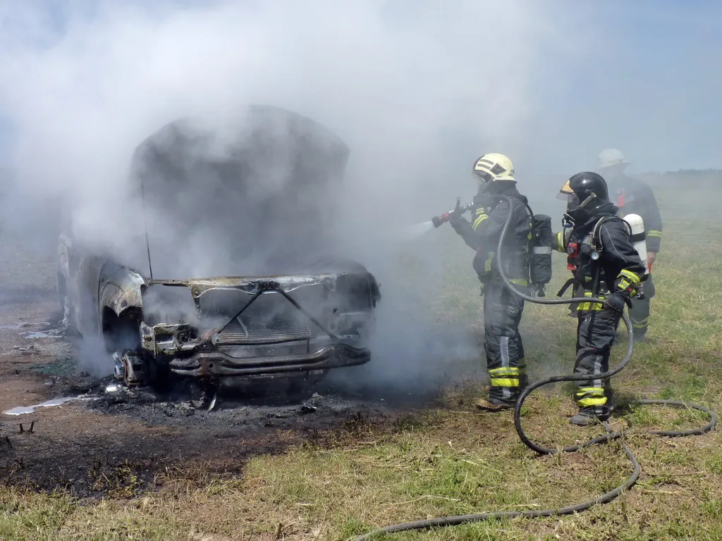 incnedio camioneta gabert 5 (FILEminimizer)