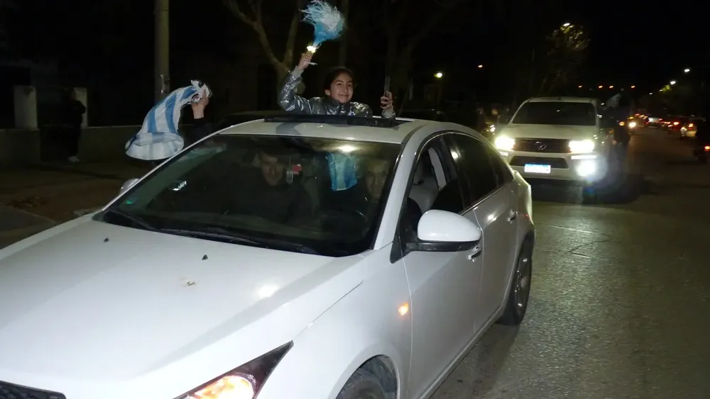 caravana argentina campeon 13 (FILEminimizer)