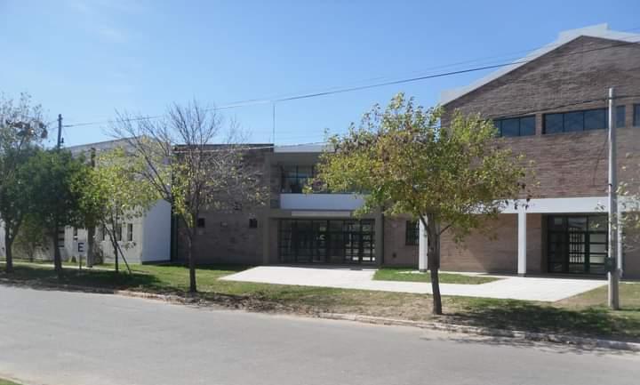 colegio santa teresita embajador martini