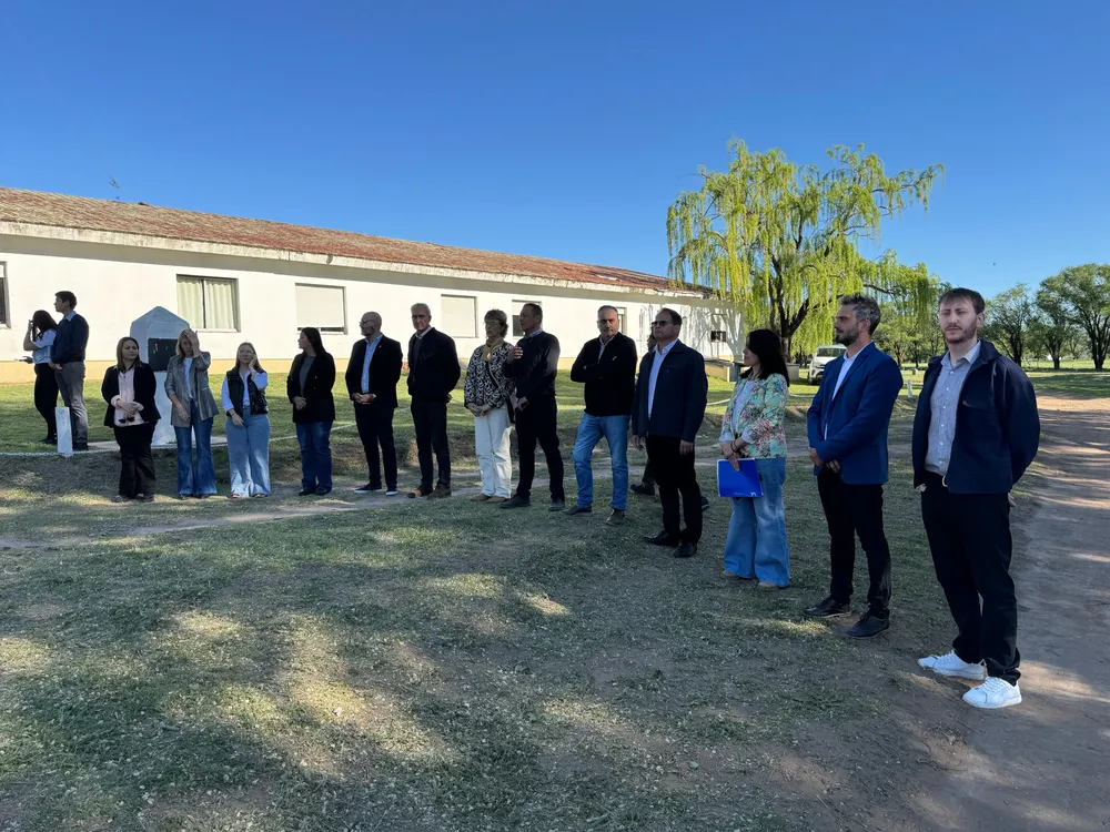 9db61db3-80ec-4adf-9b5c-2bfc5c6eb140