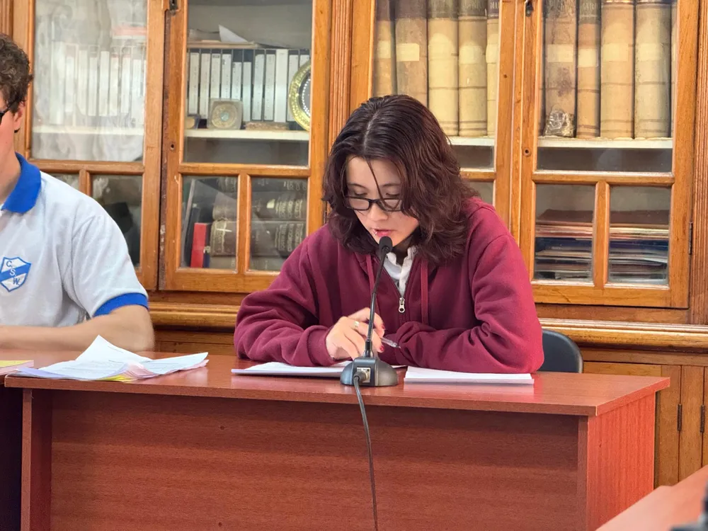 7fe43df7-2440-42e2-a1a1-98c471293dd1