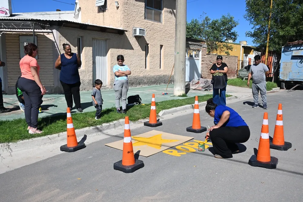 f10d9f09-7973-4a49-aec1-024275ef63d1