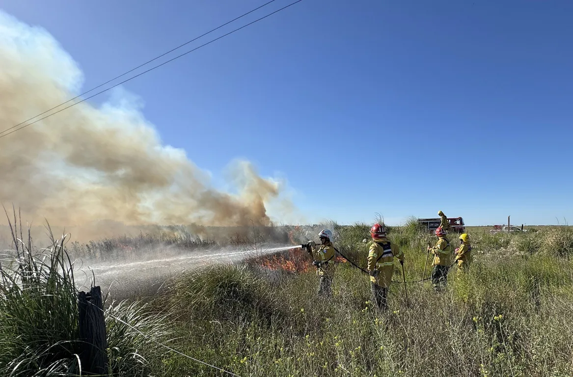 bomberos voluntarios realicó vias 7 FILE