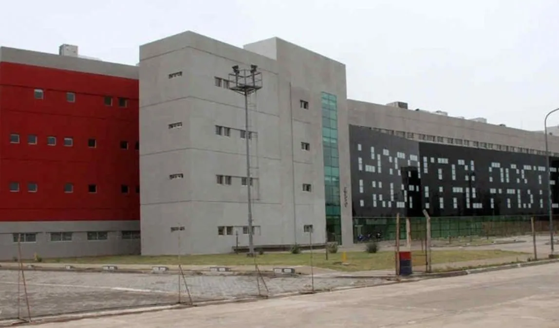 hospital-pasteur-1200pxjpg