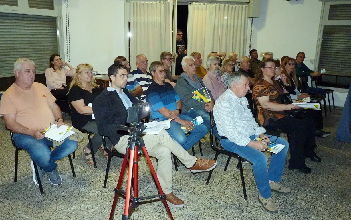 COOPERATIVA ASAMBLEA 2025 5 FILE