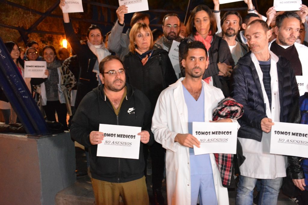 MEDICOS MANIFESTACIÓN 1