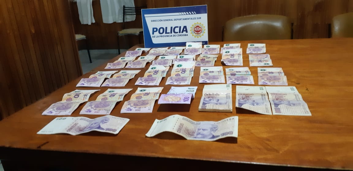 3971fcee-b005-48eb-8640-69ccbbbd62df