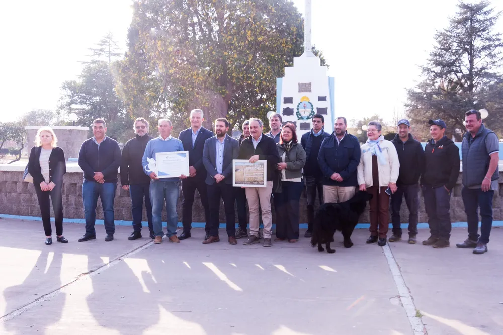 945990_img-20250829-wa0114