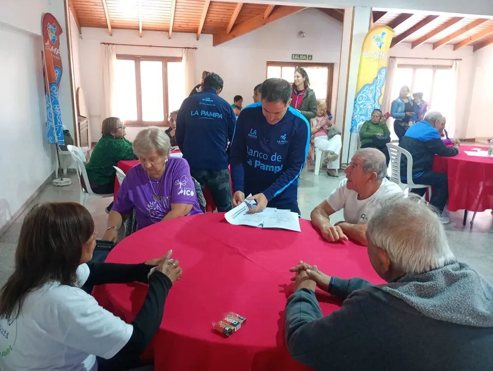 718e0690-79d3-4b16-8a02-e820ed37b497