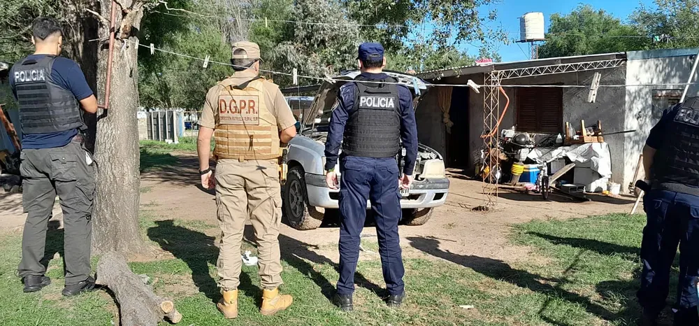 ROBOS VILLA VALERIA 5