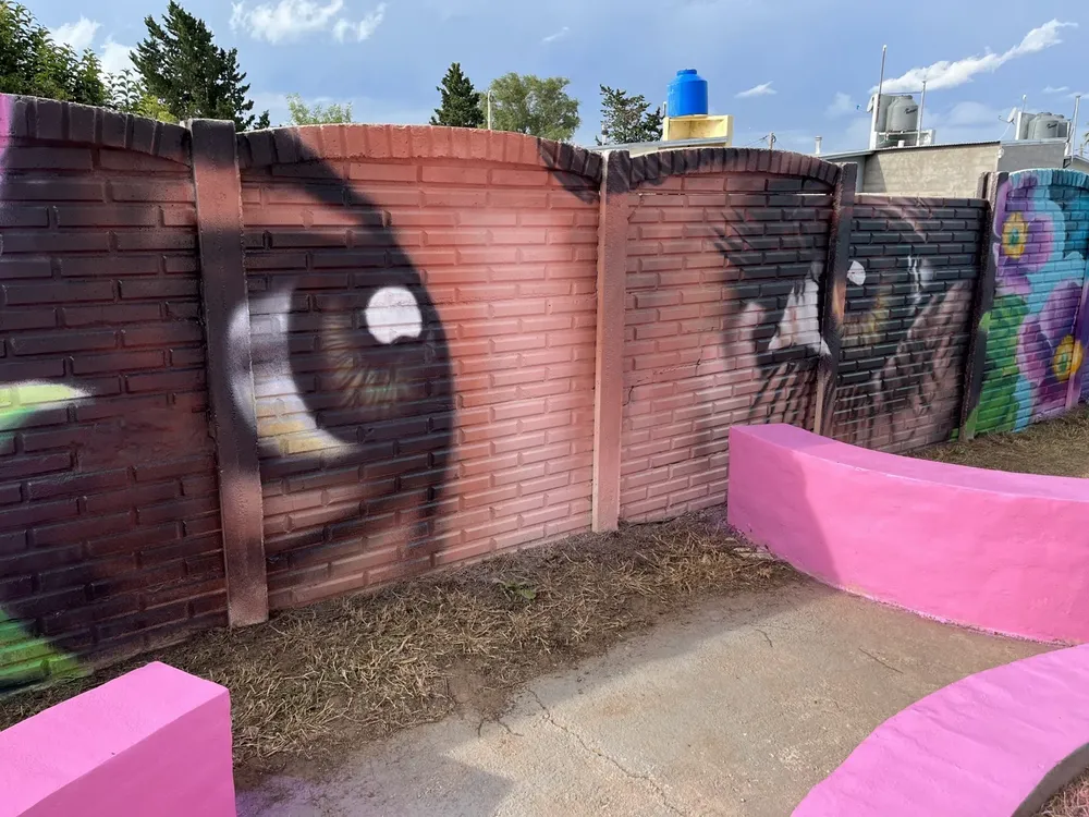ADOLFO VAN PRAET MUJER MURAL 5 (FILEminimizer)