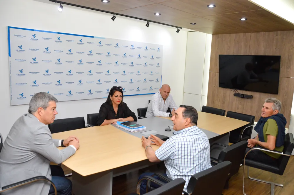 RESIDENCIA DE JUBILADOS REUNION